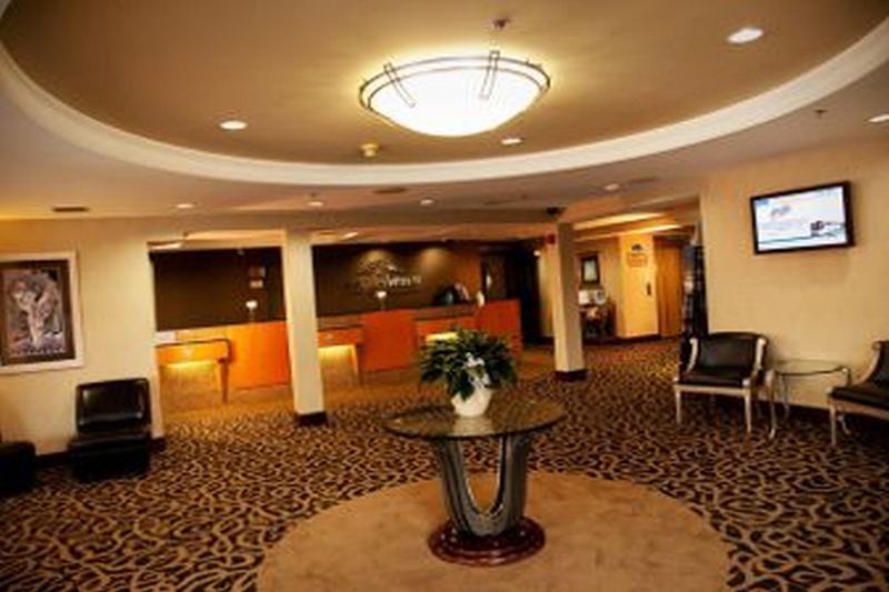 Howard Johnson Plaza By Wyndham By The Falls Niagara Falls Exteriör bild